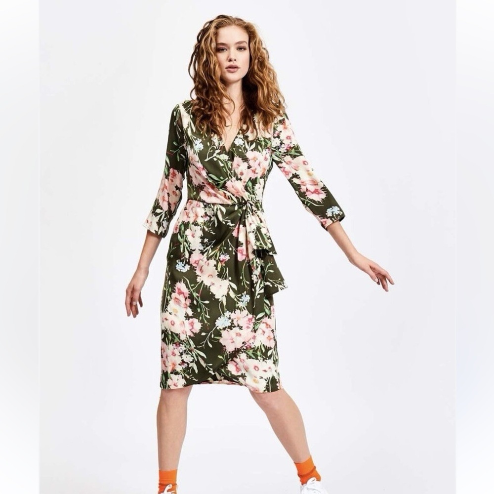 Essential Antwerp 💗 Floral Soulja Faux Wrap Dress